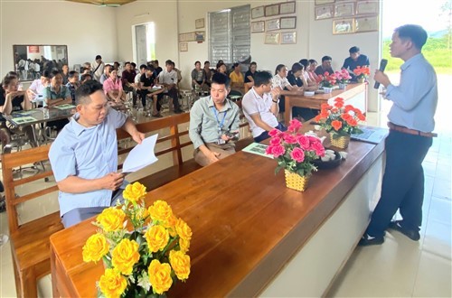 Nghiên cứu xây dựng mô hình rừng trồng thâm canh Vù hương tại tỉnh Bắc Giang